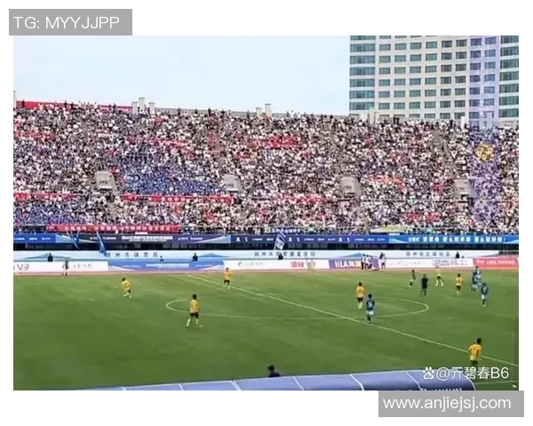 足球新解说:重新定义比赛魅力与观众体验的全新视角与方式 足球新解说:重新定义比赛魅力与观众体验的全新视角与方式